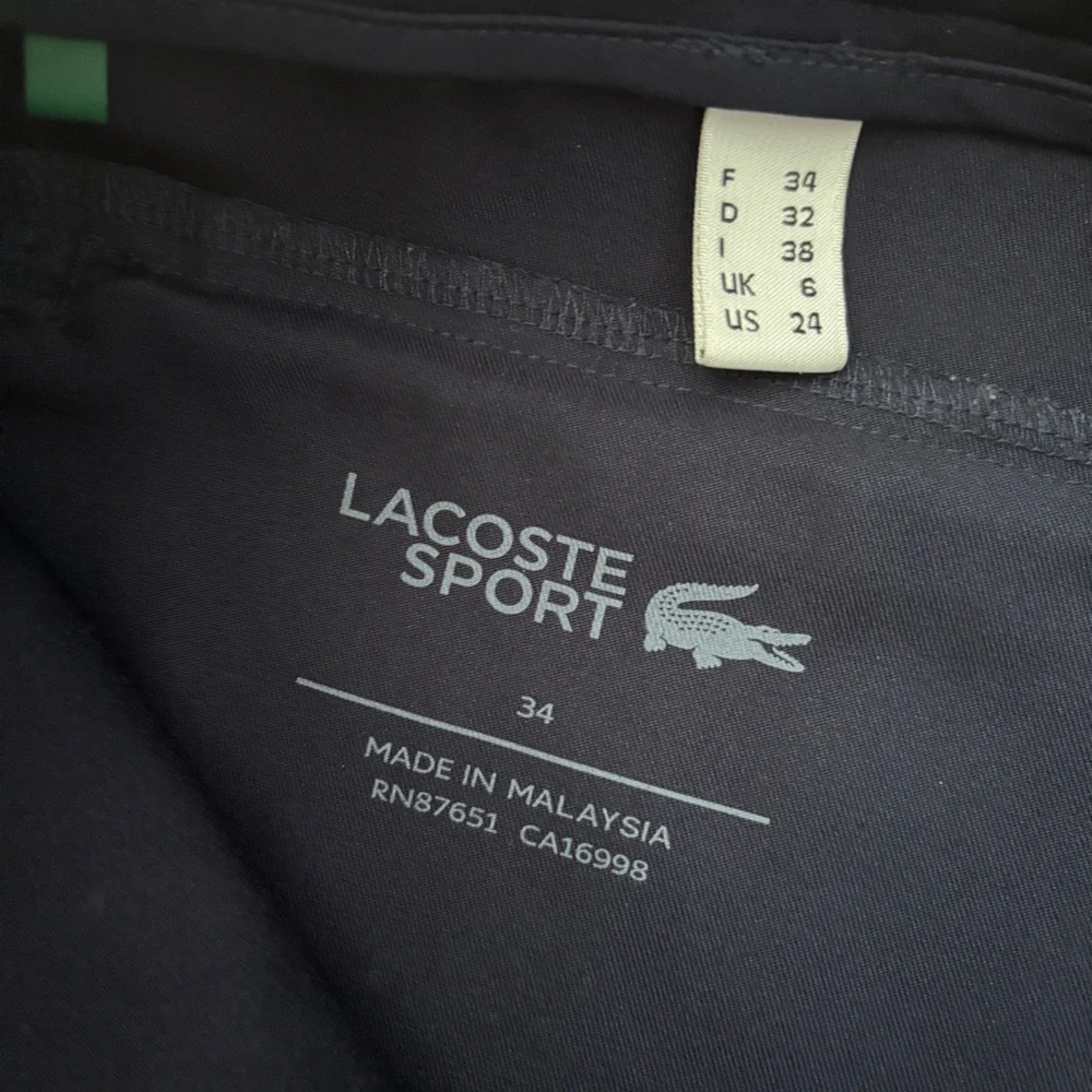 Lacoste SPORT Technical Gabardine Golf Bermuda Shorts - Picture 6 of 11